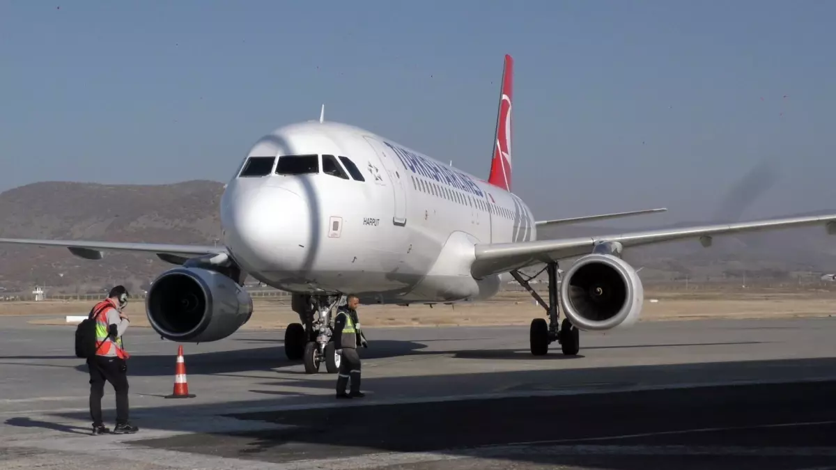 Bingöl’de Uçak Seferleri İptal