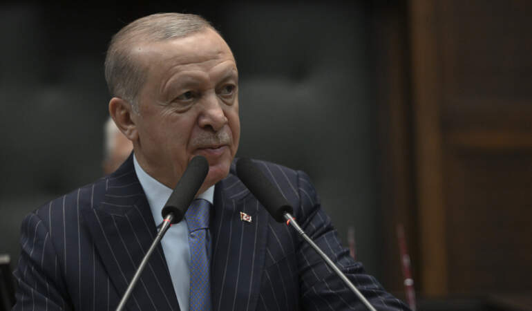Cumhurbaşkanı Erdoğan’dan Özgür Özel’e 500 Bin Liralık Dava