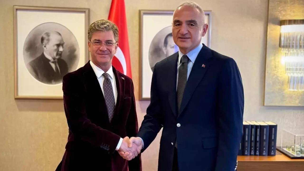 Devlet Opera ve Balesi Genel Müdürlüğü Görevinden Alınmıştı: Tan Sağtürk Bakan Danışmanı oldu