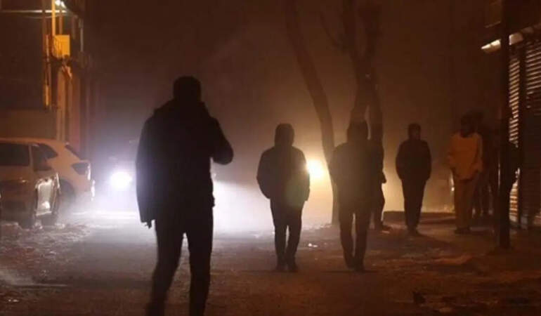 Diyarbakır’da Sisten Göz Gözü Görmüyor: Uçuşlar İptal