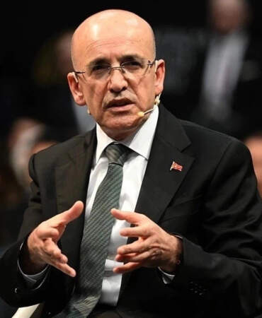 Ekonomide Yeni Dönem Sinyali: Bakan Şimşek Üç Olumlu Gelişmeyi Sıraladı
