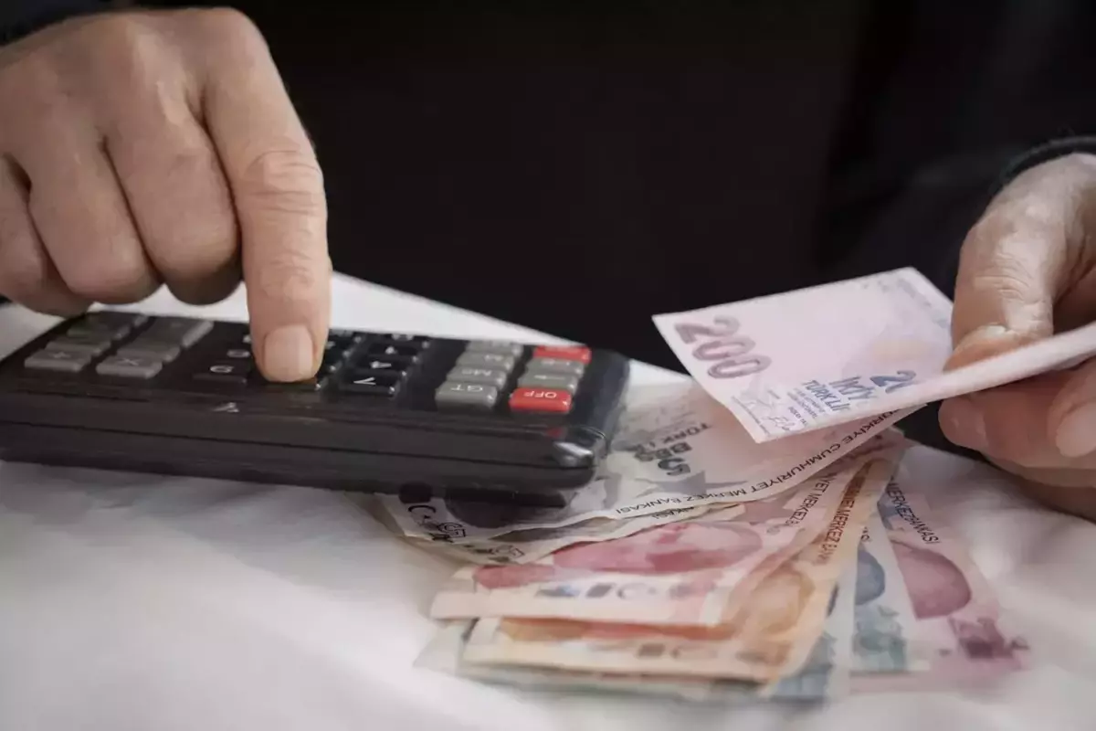 Emeklinin beklediği kulis! ”Duyum aldım” deyip tarih bile verdi