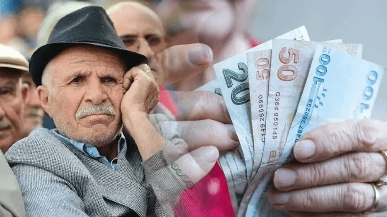 En Düşük Emekli Maaşında Yeni Hamle! Kritik Adım Atılıyor