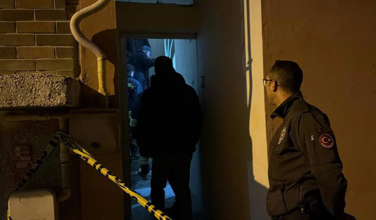 Eskişehir’de Korkunç Olay: 3’üncü Kattan Düştü, Yaşam Savaşı Veriyor