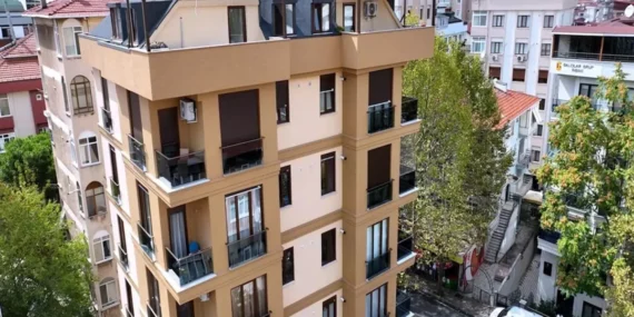Evi tahliye etti ama mahkeme giderleri kiracıya yüklendi