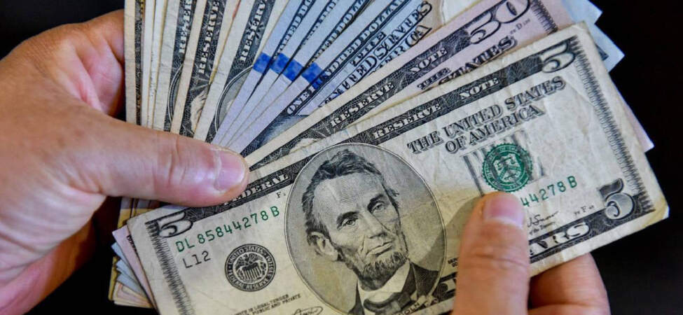 Faiz Kararı Öncesi Dolar Yeniden Atağa Geçti! İşte 22 Ocak Güncel Döviz Kurları…