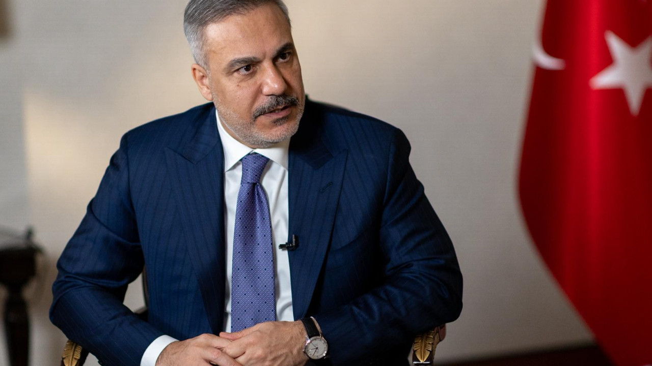 Hakan Fidan, ‘Dünya Kamuoyunun Pek Bilmediği Bir Şey Var’ Diyerek Açıkladı: ‘300 Silahlı İnsan Var Orada…’