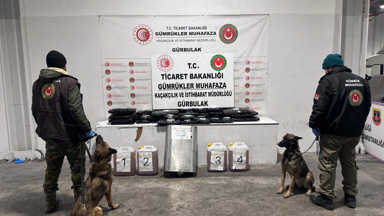 İstanbul Havalimanı’nda Yarım Ton Uyuşturucu Yakalandı