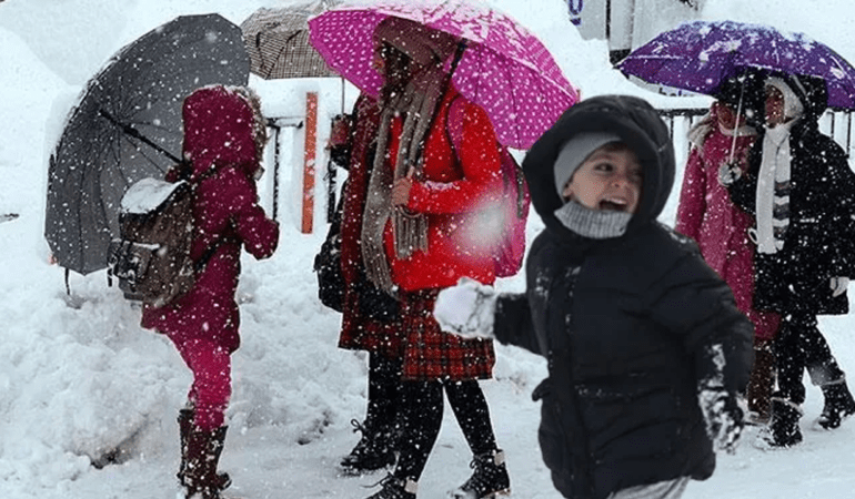 İstanbul’da Okullar 1 Gün Tatil Edildi