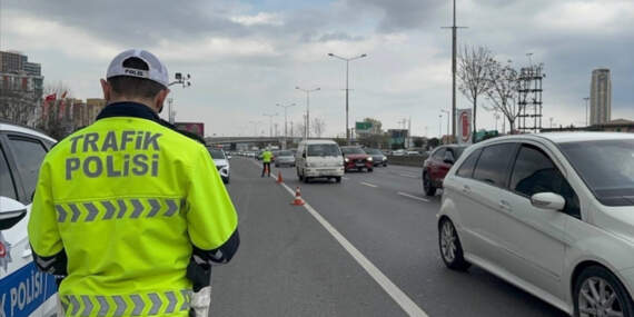 İstanbul’da Trafik Alarmı! Yarın Bu Yollar Kapalı Olacak