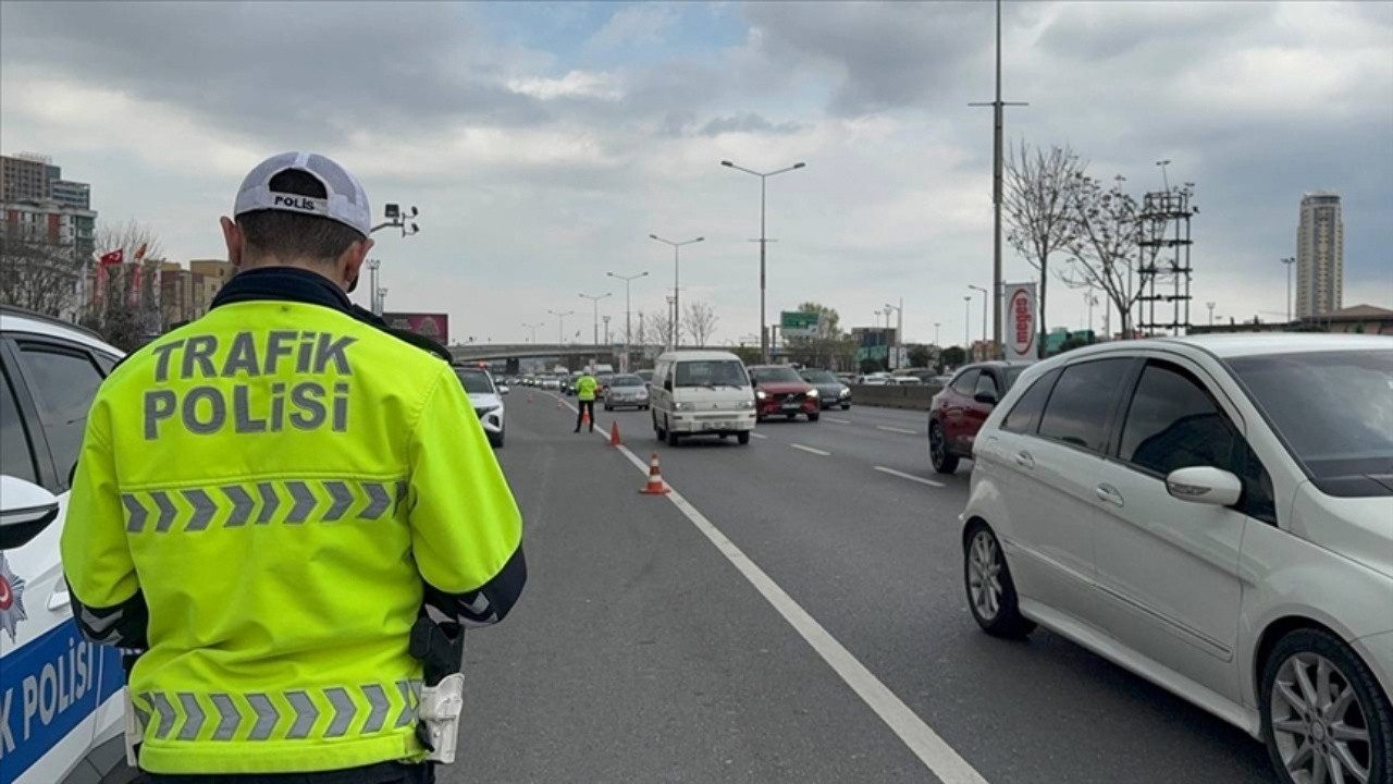 İstanbul’da Trafik Alarmı! Yarın Bu Yollar Kapalı Olacak