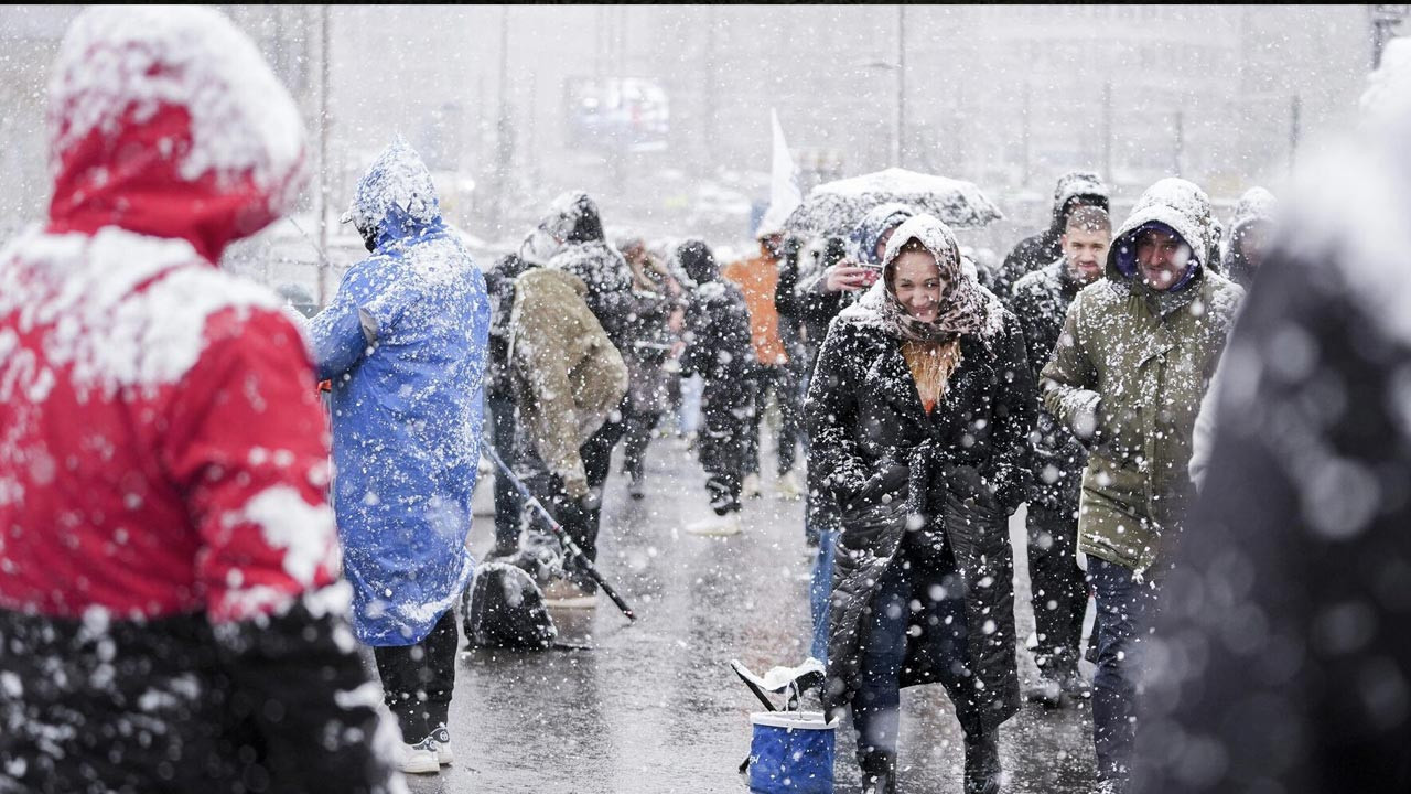 Kar Geri Dönüyor: AKOM ve Meteoroloji Aynı Günü İşaret Etti