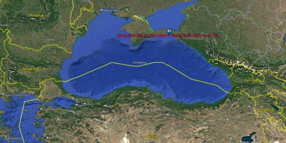 Karadeniz’de Sürüklenen Türk Gemisi Karaya Oturdu