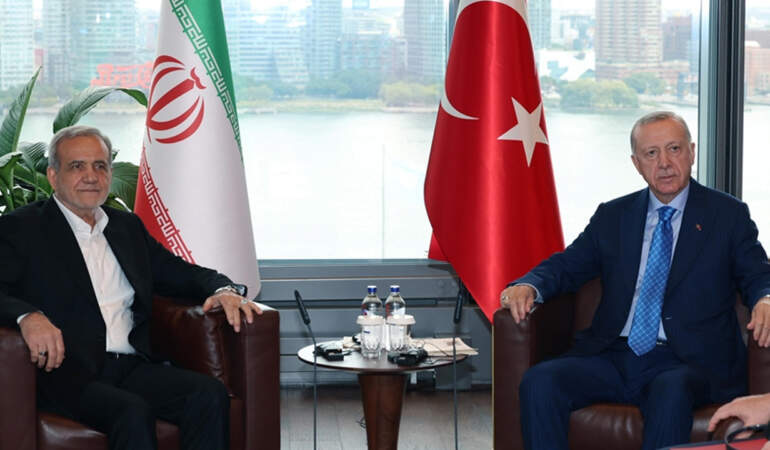 Kritik Dönemde Kritik Telefon: Cumhurbaşkanı Erdoğan, İran Lideri ile Görüştü