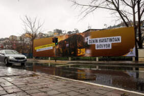 Megakentte ‘Billboard’ Tartışması: AK Parti’den Açıklama Geldi: ‘İstanbul’un Son 7 Yılının Bilançosu’