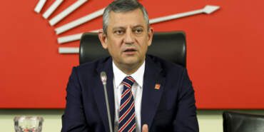 Özgür Özel, Meclisteki ‘Emekli Nöbeti’nde: ‘Dağ Fare Doğurdu!’