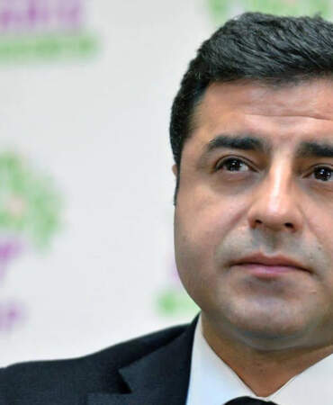 Selahattin Demirtaş’a ‘Cumhurbaşkanına Hakaret’ Suçundan Hapis Cezası