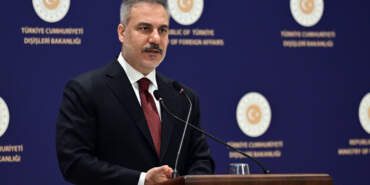 İran’a Askeri Müdahale Olacak mı? Bakan Fidan: İran’ı Yakından Takip Ediyoruz