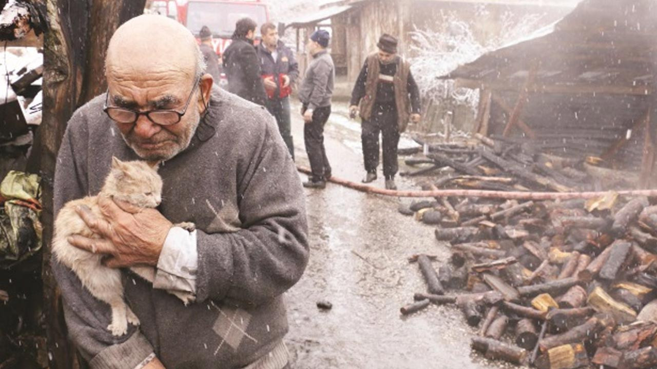 Türkiye Onu Bu Fotoğrafla Tanımıştı! Ali Dede Hayatını Kaybetti