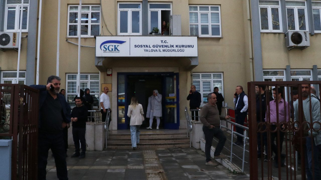 Yalova Sosyal Güvenlik İl Müdürlüğü Binasında Silahlı Saldırı
