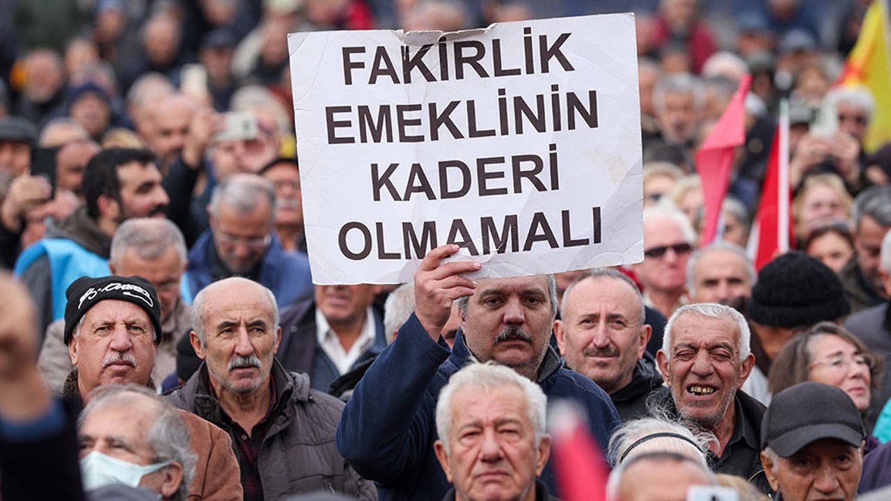 Zam Bekleyen Emeklilere Kötü Haber! Mahkeme Son Noktayı Koydu