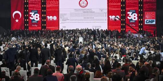 CHP kurultayı ceza davası ertelendi