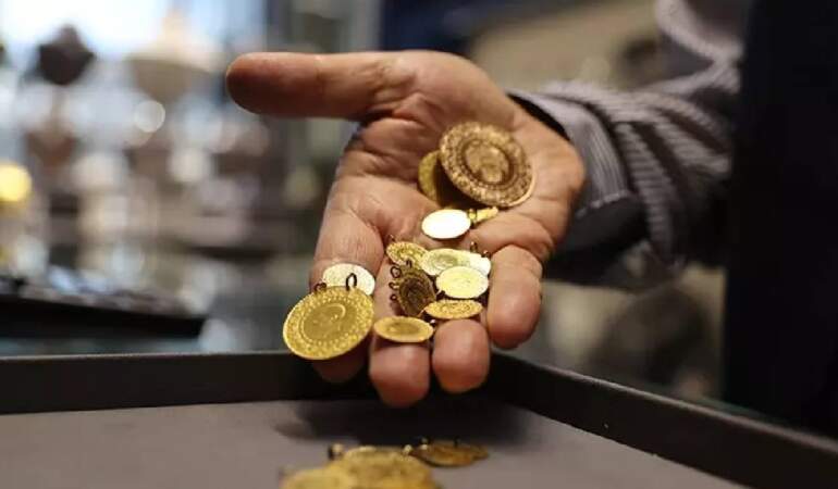 Altının gramı 7 bin 35 liradan işlem görüyor