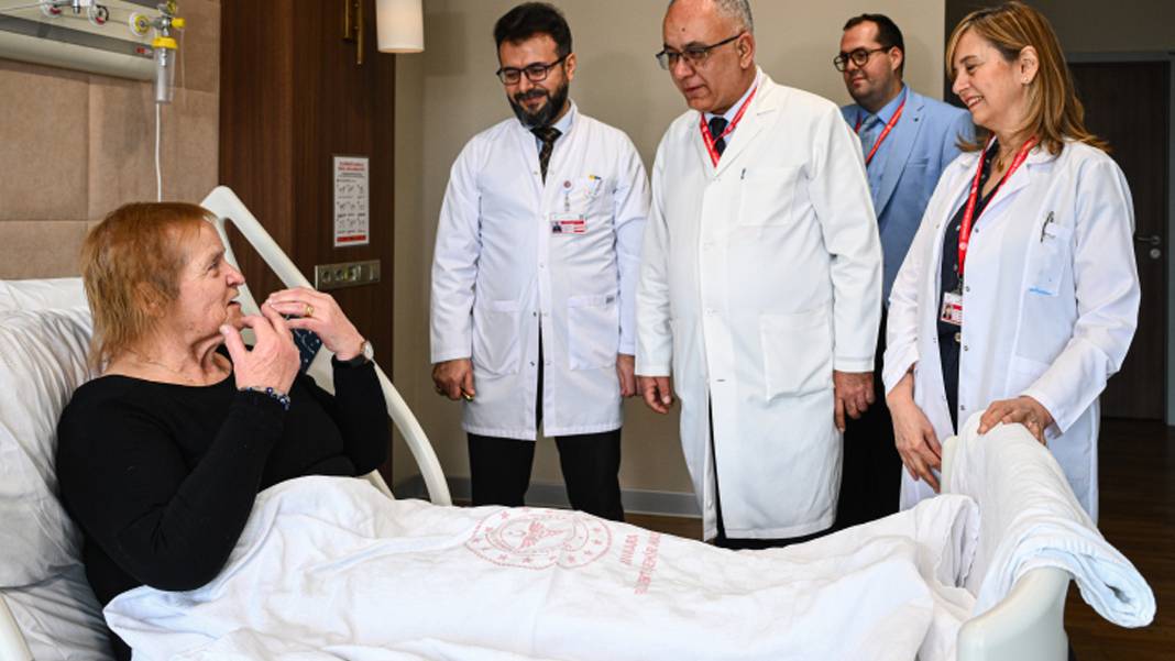 Sağlık turizminde dev başarı: İngiltere’de “Gözünü kaybedersin” dediler, şifayı Ankara’da buldu