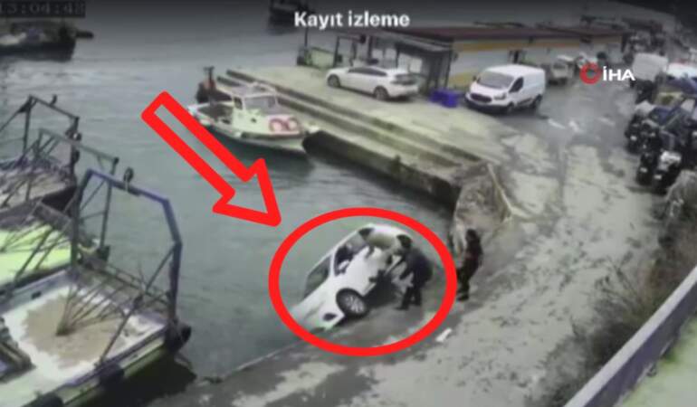 Sarıyer’de korku dolu anlar: Otomobil mendirekten denize uçtu