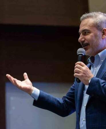Fidan: Allah TÜGVA gibi kuruluşların sayısını artırsın