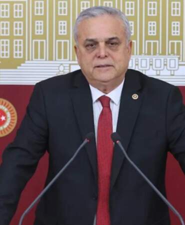 AK Partili vekil emekli maaşını eleştirenlere kızdı: İngiliz geldiğinde namusumuza bakacak