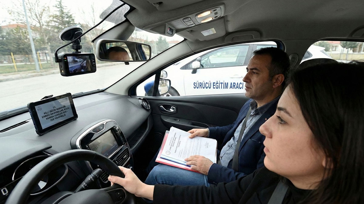Ehliyet sınavı değişiyor mu? Direksiyon sınavında kamera var mı? Görüntülü itiraz hakkı doğdu!