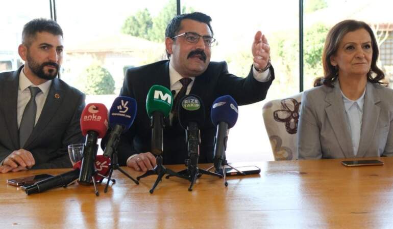 MHP’den AK Parti’ye sert uyarı: Emekliyi göz ardı eden sandıkta cevabını alır