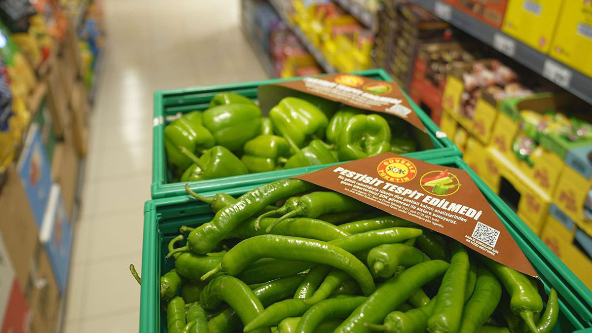 ŞOK Marketler’den ‘pestisitli biber’ iddialarına yalanlama: Hukuki süreç başlatıldı