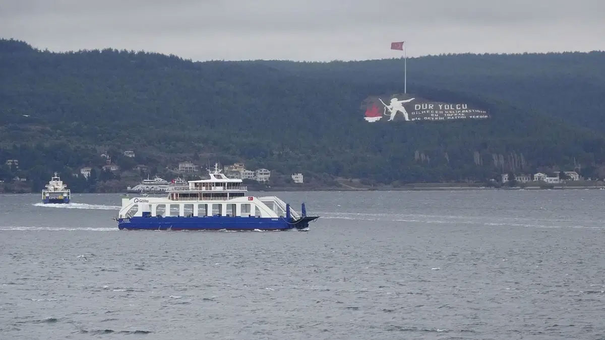 Güney Marmara’da yarınki feribot seferleri iptal edildi