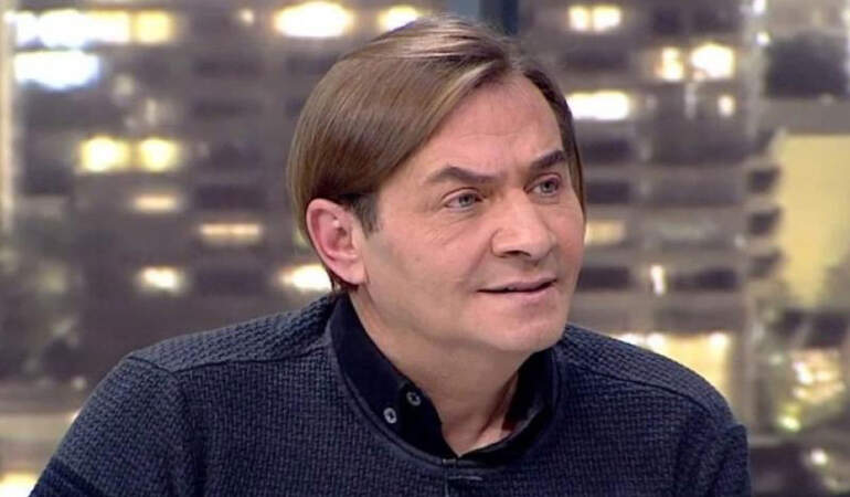 ‘Cami adabı’ paylaşımı tartışma yarattı: Armağan Çağlayan’dan açıklama