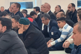 Özgür Özel Berat Kandili’nde mevlid programına katıldı
