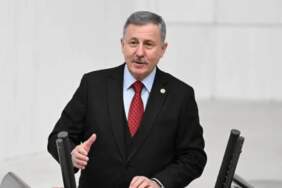 Selçuk Özdağ’dan kamudaki atıl kadrolar için tüm bakanlara soru önergesi