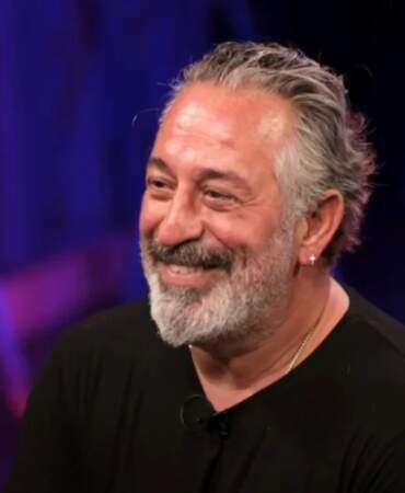 G.O.R.A. göndermeli halı videosuyla sosyal medyayı sallamıştı! Cem Yılmaz genç esnafa yanıt verdi