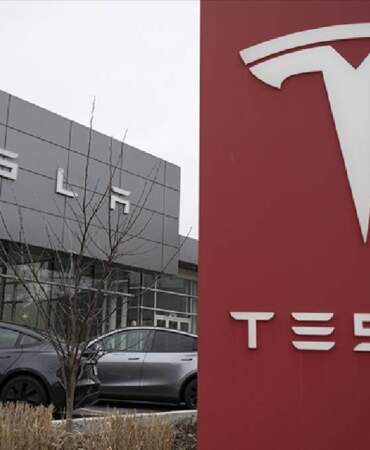 Tesla Almanya pazarında alarm veriyor! Tehlike çanları çalıyor: Tüketicilerin %75’i uzak duruyor!