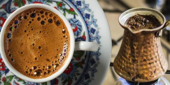 Kahveyi köpüklü yapamayanlara yeni tüyo! Bu yöntem köpüğü 10 kat artırıyor: Tek malzeme yeterli