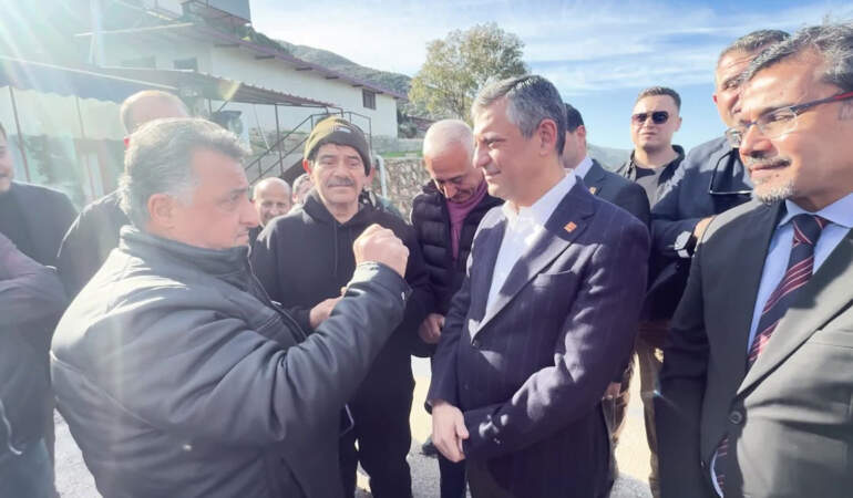 Özgür Özel’e Hatay’da TOKİ şikâyeti: Bizimle olun, neye imza attığımızı bilelim
