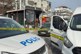 İstanbul’da park halindeki araca silahlı saldırı: Sürücü yaralandı