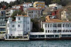 İki asrı devirdi, rekor fiyatıyla satışını bekliyor! İstanbul’un en dikkat çeken yalısı fiyatıyla dudak uçuklattı