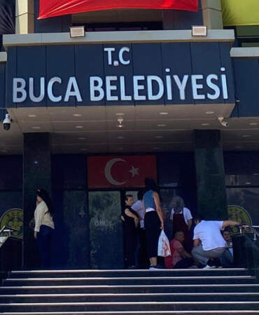 Buca Belediyesi’ne operasyon: 28 kişiye gözaltı kararı