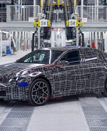 BMW’nin yeni 3 Serisi, ön seri üretime başladı