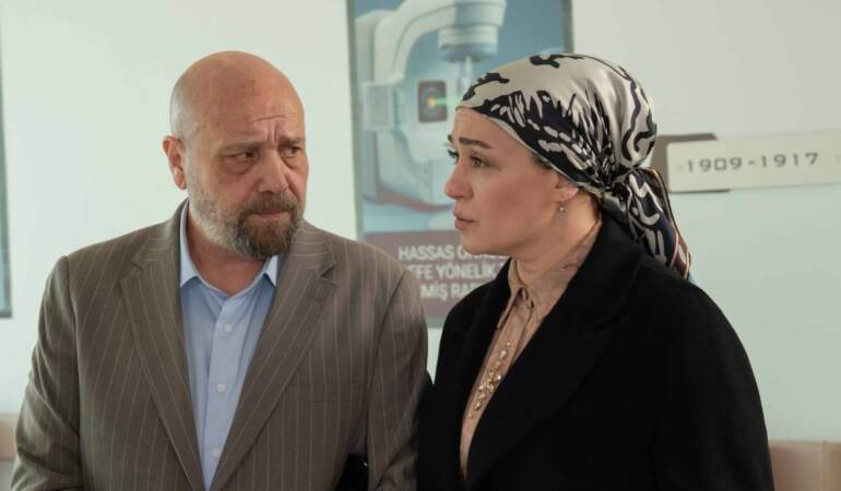 Kızılcık Şerbeti’nde iki isim birden! Salkım’ın arkadaşı ve oğlu geliyor
