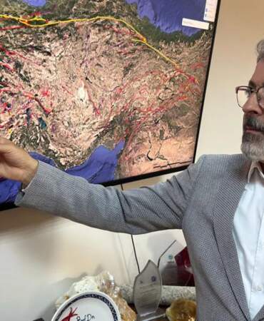 Prof. Dr. Hasan Sözbilir’den 6 Şubat depremlerinin yıldönümünde uyarı: Diri fayların üreteceği deprem henüz yaşanmadı
