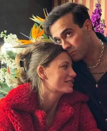 Aşkları dolu dizgin devam ediyor! Mert Demir’den Serenay Sarıkaya’ya övgü dolu sözler: ‘Türkiye’nin en güzel kadını’