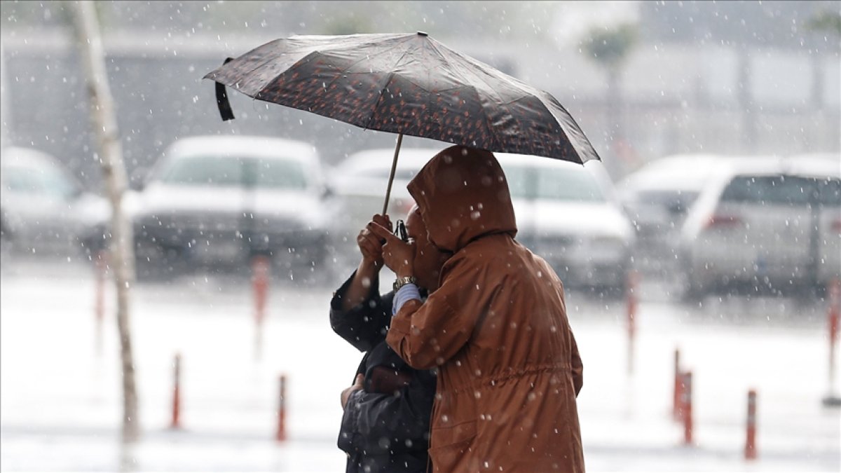Meteoroloji’den 12 il için sarı kodlu uyarı: Kar, sağanak ve fırtına…